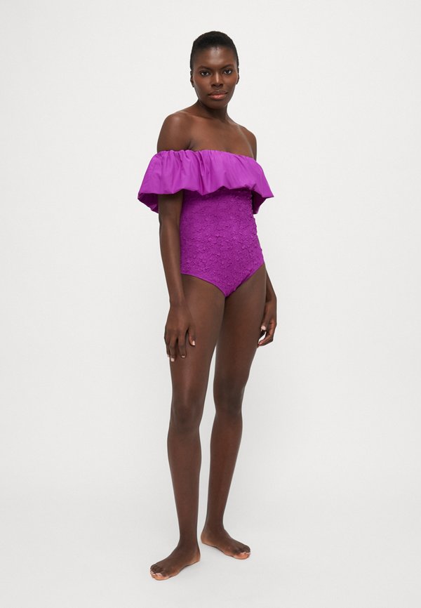 SLONE SOLID SMOCKED RUFFLE OFF SHOULDER ONE PIECE - Swimsuit - violet3