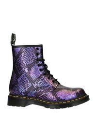dr martens viper