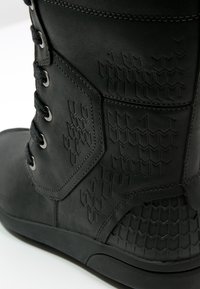 Keen Zimní obuv - black