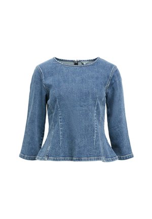 Blouse en denim bleu à manches longues, col rond et design à basque. Présente des détails de couture et une fermeture éclair au dos.