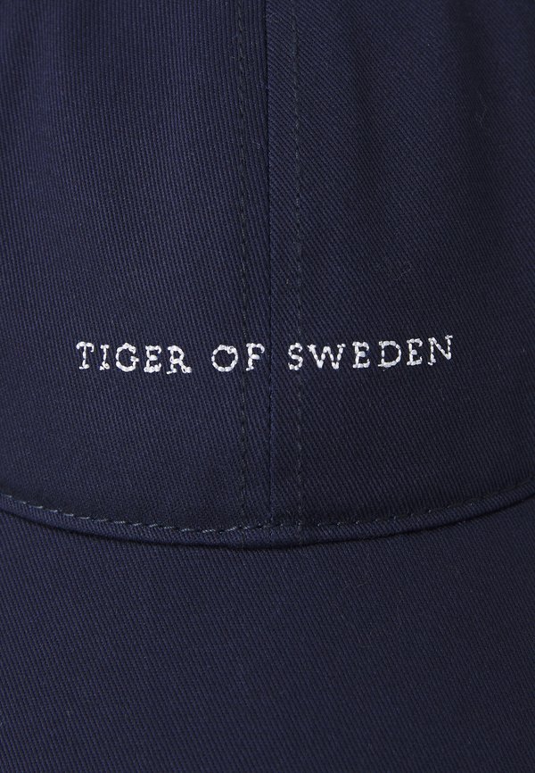 HENT - Cap - light ink4