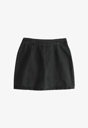 Jupe en jean noire à silhouette droite, avec une ceinture cousue, des poches avant, et un ourlet finissant légèrement au-dessus du genou.