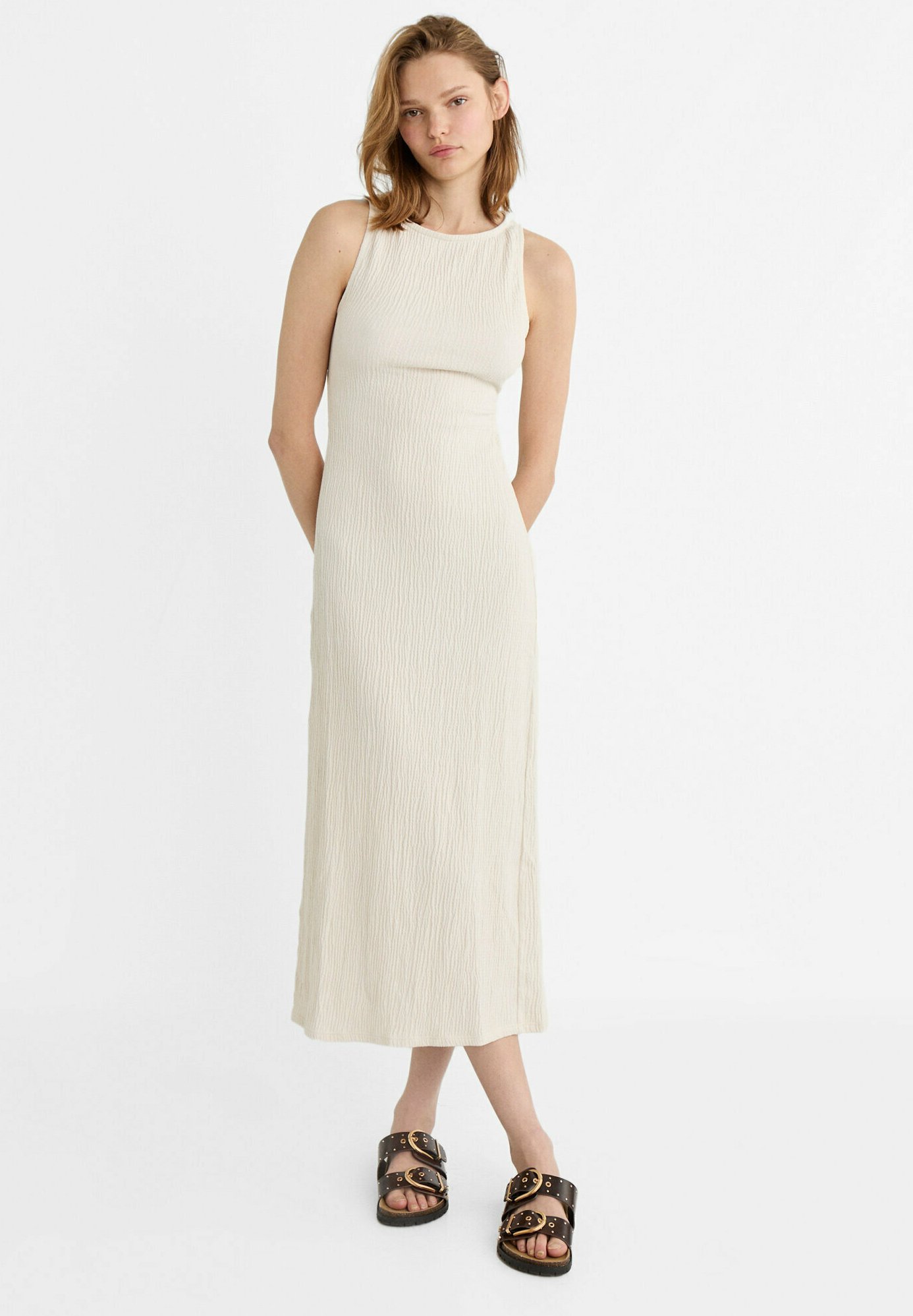 Stradivarius CUT-OUT MIDI - Day dress - beige - Zalando