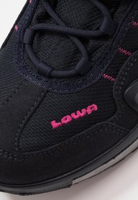 Lowa GORGON - Outdoorschoenen - steel blue/mustard/blauw