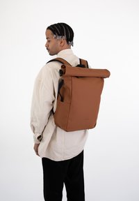 Johnny Urban HENRY - Mochila - caramel