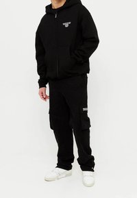 Multiply Apparel Felpa con zip - black