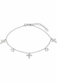 Bracciale in argento con due croci decorative e un charm rotondo, impreziosito da pietre trasparenti per un tocco di dettaglio e brillantezza.