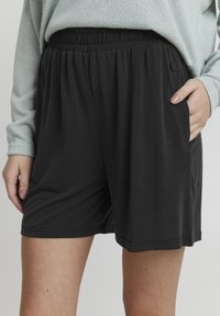Oxmo OXBJ�RK REGULAR FIT - Šorti - black