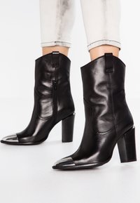 Bronx Botines de tacón - black
