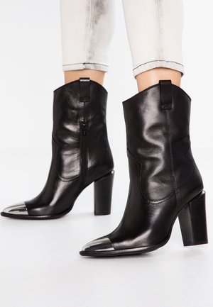 Bronx Bottines à talons hauts - black