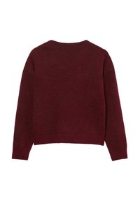 Burgundský svetr, měkký pletený materiál, mírně zkrácený design, kulatý výstřih a dlouhé rukávy s žebrovanými manžetami a lemem.