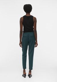 Object OBJLISA SLIM PANT - Tygbyxor - ponderosa pine