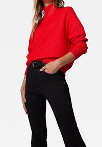 Mavi Sweter