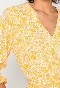 Part Two Blůza - yellow