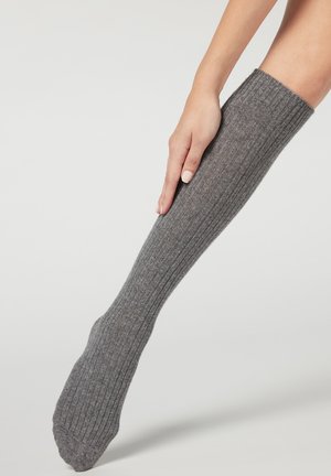 FALKE Women's Softmerino Knee-High Socks Breathable Climate Regulating Odour Neutralising