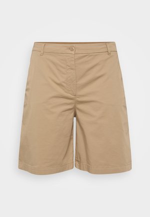 Kaki shorts gemaakt van een zachte katoenmix, met een rechte pijp ontwerp, knoopsluiting en steekzakken aan de voorkant.