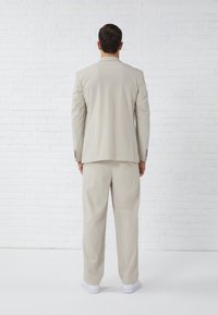 Pier One CONTEMPORARY SUIT - Odijelo - mottled beige