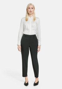 Taifun 7/8 MIT BÜGELFALTEN SLIM FIT - Chino - schwarz