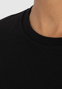 Smilodox T-shirt basic - schwarz
