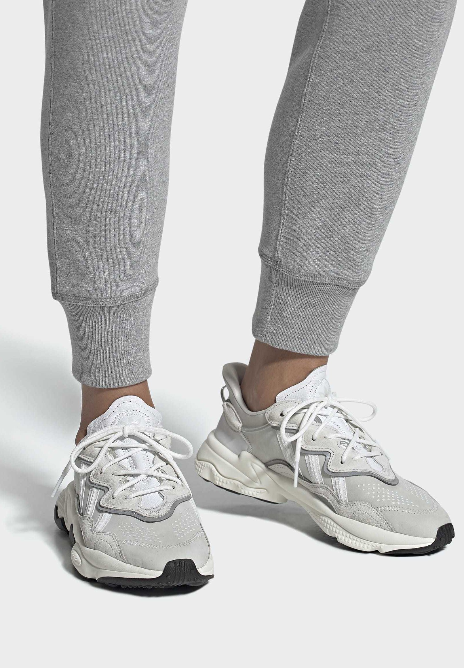 ozweego shoes white