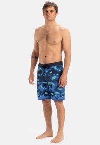 Quiksilver HIGHLINE - Badeshorts - bsw