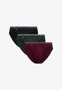 Wybrany, cabernet black emerald