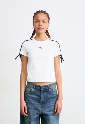 Puma MODERN DELIGHT SLIM SHORT TEE - Nyomott mintás póló - white