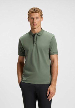 Polo - open green eighteen