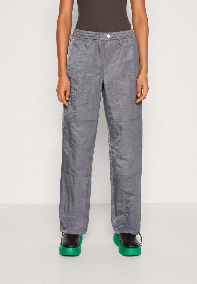 Samsøe Samsøe - GIRA BUTTON TROUSERS - Tygbyxor - turbulence, Förstora