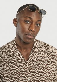 Redefined Rebel REMY SHIRT - Camisa - brown