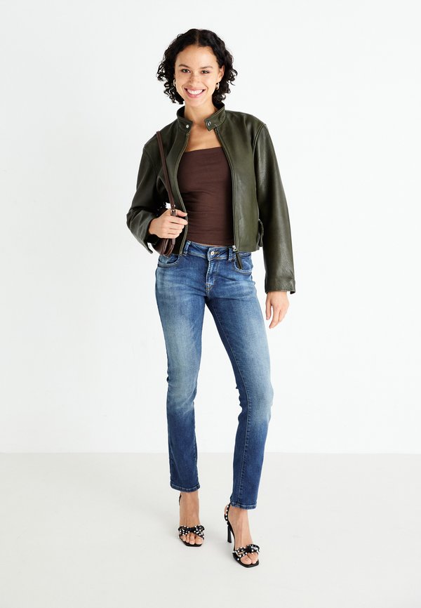 FALLON MID RISE - Slim fit jeans - areta wash4