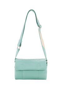 Mintgrünes Leder-Crossbody-Täschchen mit umschlagbarem Klappverschluss, strukturiertem Finish und verstellbarem Schulterriemen mit silberner Hardware.