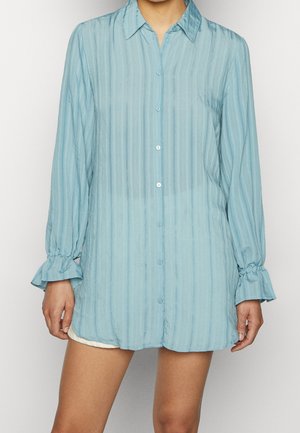 Blus - blue