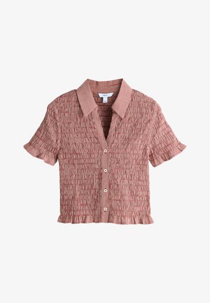 Lühikeste varrukatega punane-valge ruuduline pluus kortsutatud tekstuuri, eest nööbitava, terava kraa'i ja soonikkoega äärete ja varrukatega.