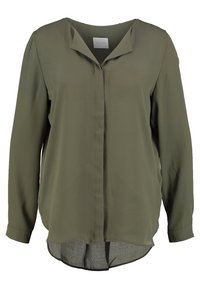 Blouse à manches longues vert olive avec encolure en V, tissu doux, fermeture boutonnée sur le devant, et ourlet légèrement arrondi à l'arrière.