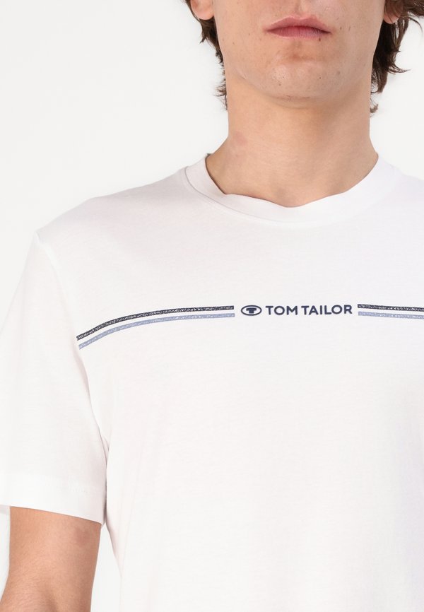 CREW NECK - Print T-shirt - weiß4