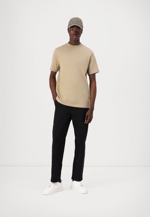 SLH LOOSE DONALD PANT - Chinos2