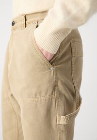 HUGO GIORO - Cargobroek - medium beige