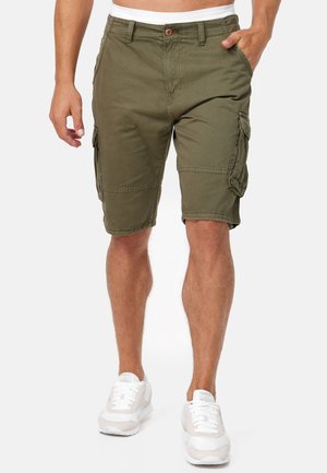 Khaki Cargo-Shorts mit Knopfverschluss, seitlichen Taschen und einer lässigen Passform. Hergestellt aus robustem Stoff, ideal für die Freizeit.