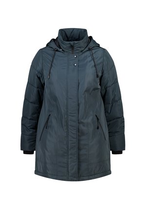 Manteau rembourré bleu canard avec un col haut, des cordons de serrage réglables, des poches latérales zippées et des poignets côtelés. Tissu lisse et brillant.