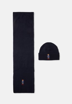 FLAG BEAR GIFT BOX UNISEX SET - Pipo - hunter navy