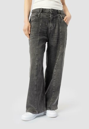 Wide-leg jeans in a faded dark gray denim, featuring a high waist with double button closure and front pockets. Smooth texture and minimalist design.
