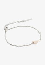 LIEBESKIND Bangle LJ 1323 B 66 aus Edelstahl in silber LIEBESKIND Bangle LJ 1323 B 66 aus Edelstahl in silber