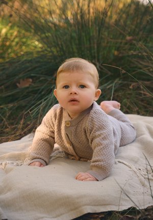 CeLaVi, CARDIGAN - KNITTED UNISEX - Strickjacke - mocha meringue melange