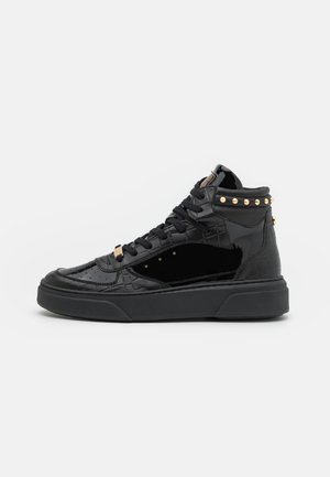 STEVE MADDEN Sneaker bassa Maxilla-R