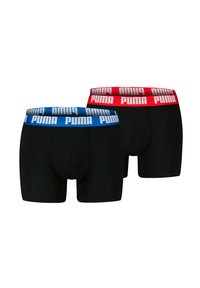 Schwarze Boxer-Pants mit blauen und roten elastischen Bundbändern, bedruckt mit weißem "PUMA"-Schriftzug. Glatter Stoff mit klassischem Schnitt.