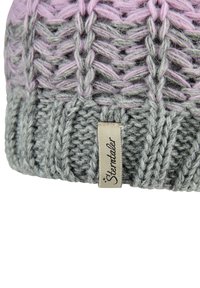 Knitted pink and gray beanie with ribbed cuff and a beige "Sterntaler" fabric label sewn on the cuff.