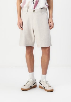 At-the-Knee Linen-Blend Flex-Waist Shorts - Šortky - brilliant white