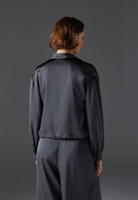 Zign Studio Palaidinė - dark grey