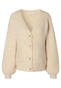 Beige gebreide cardigan met een V-hals, lange pofmouwen en twee voorzakken. Heeft een knoopsluiting en een textuur van ribstof.
